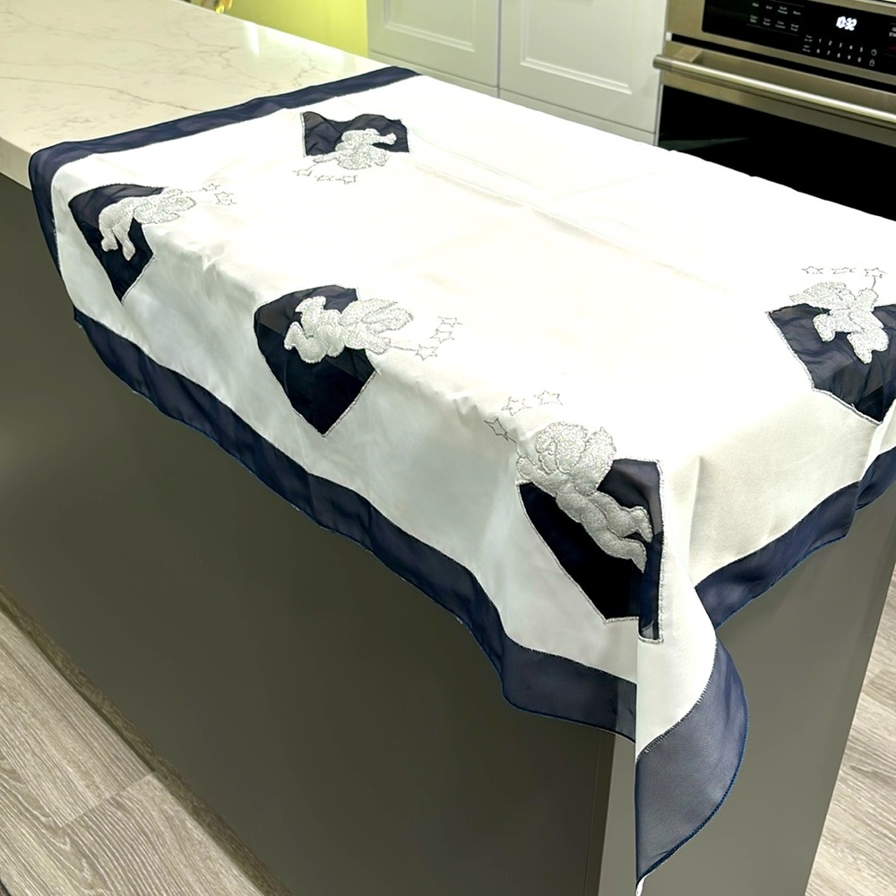 Holiday Cherub Table Cloth